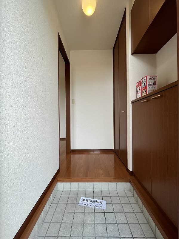 シャーメゾン本郷Ｂ 玄関