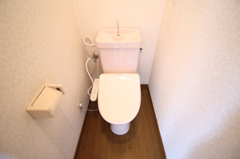 ウインザー今泉A トイレ