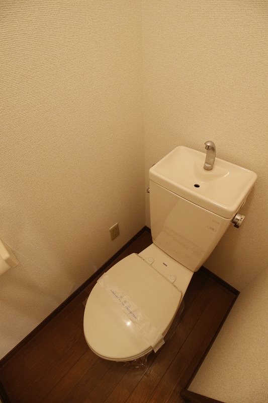 アンフィール原田 トイレ