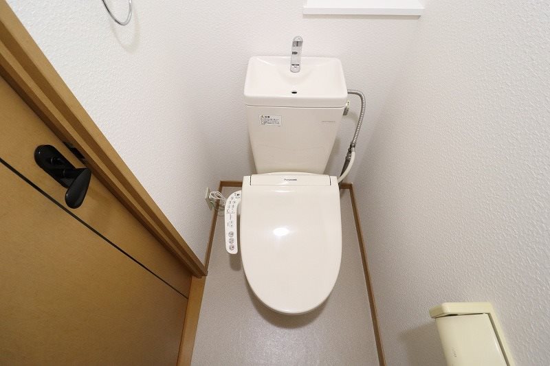 フォーレスト弐番館 トイレ