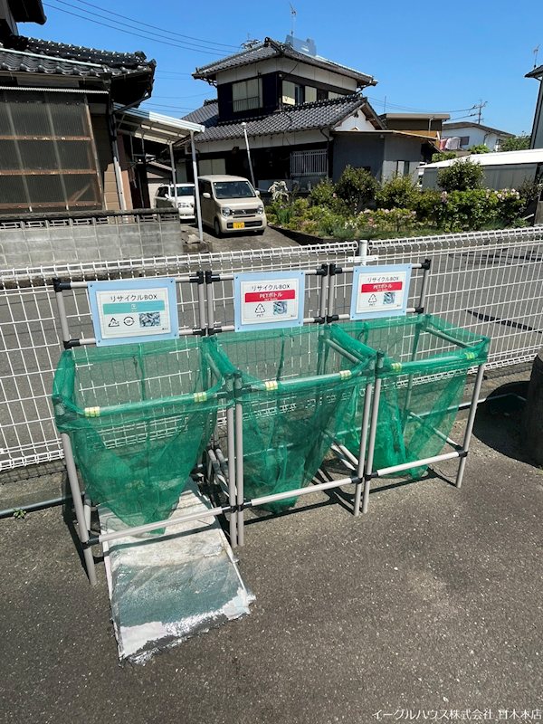 レラージュ その他