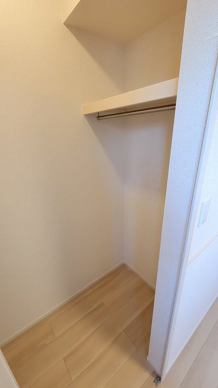 カステリア三隈  収納