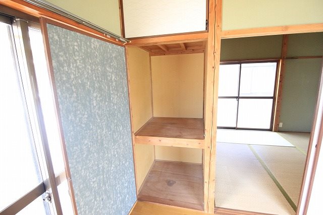 大楠住宅Ⅱ   収納