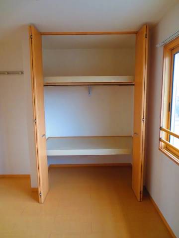 ボヌール和B棟 収納