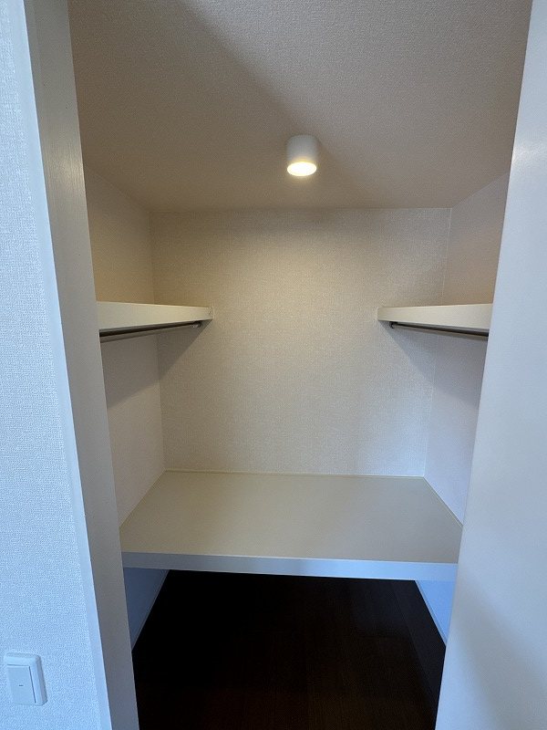 オリーヴァ東櫛原　B棟 収納
