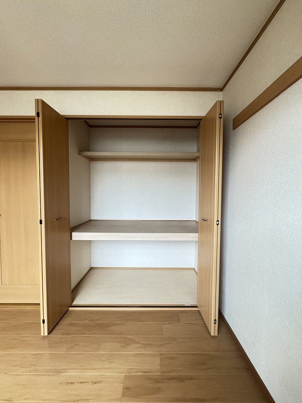 セレーノ 収納