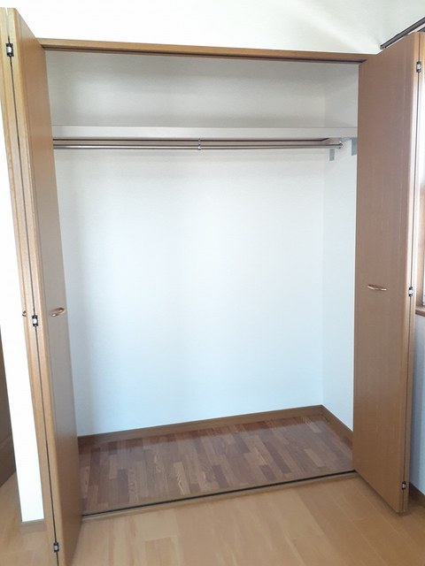 メゾンエスポワール 収納