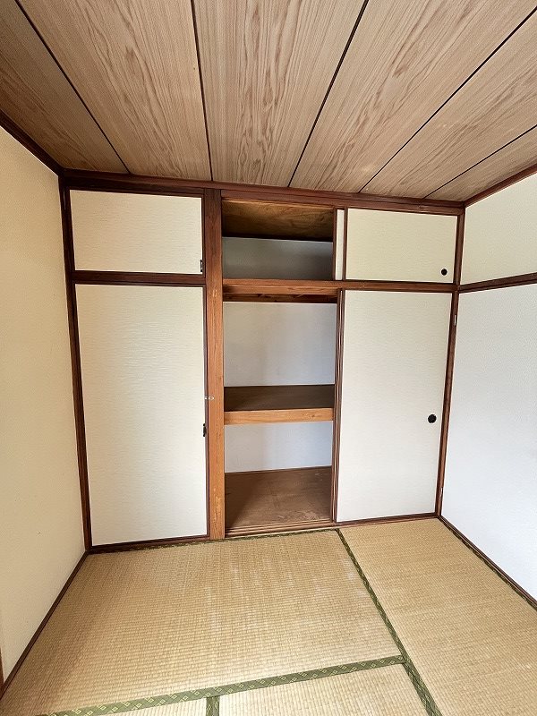 中尾山ハイツ 収納