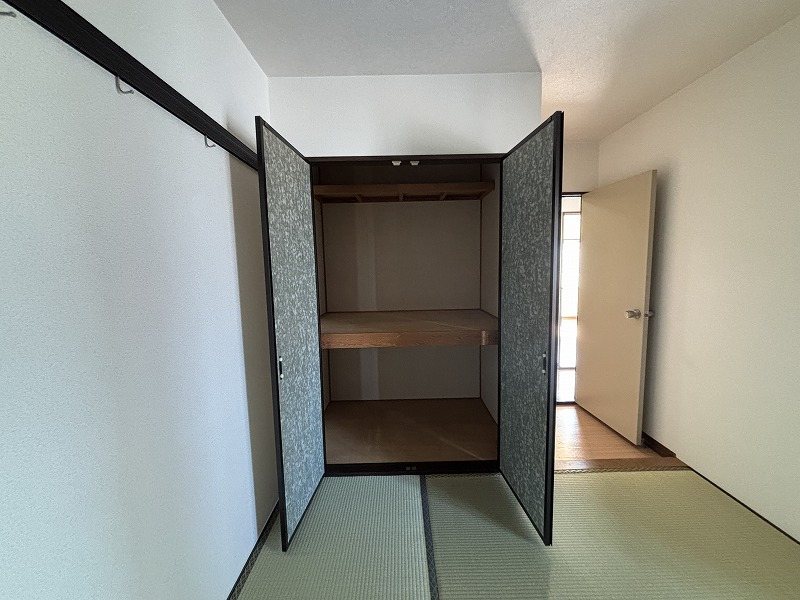 コーポイン三沢 収納
