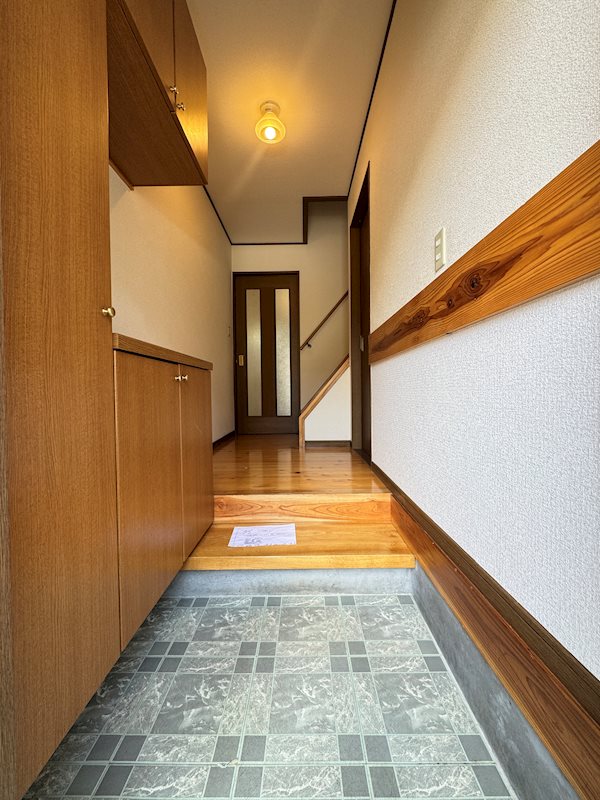 一ツ木壱番館 玄関