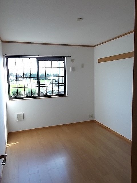 エレガンス壱番館 ベッドルーム