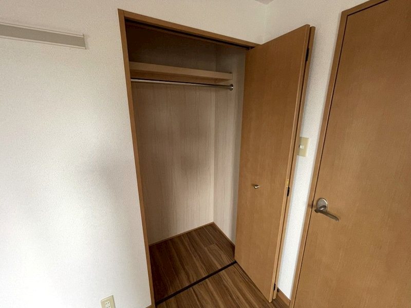 エクセレント東町 収納