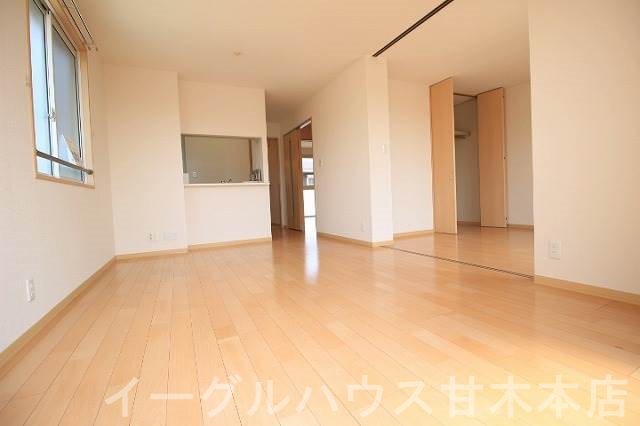 グランディール壱番館 その他