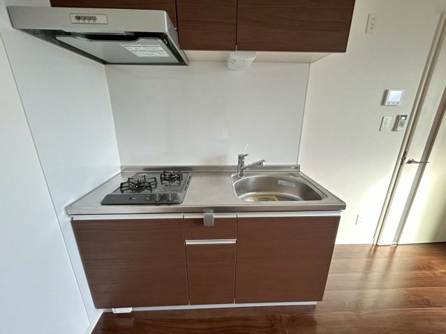 Ｃｈｅｒｉｍ試験場前１ キッチン