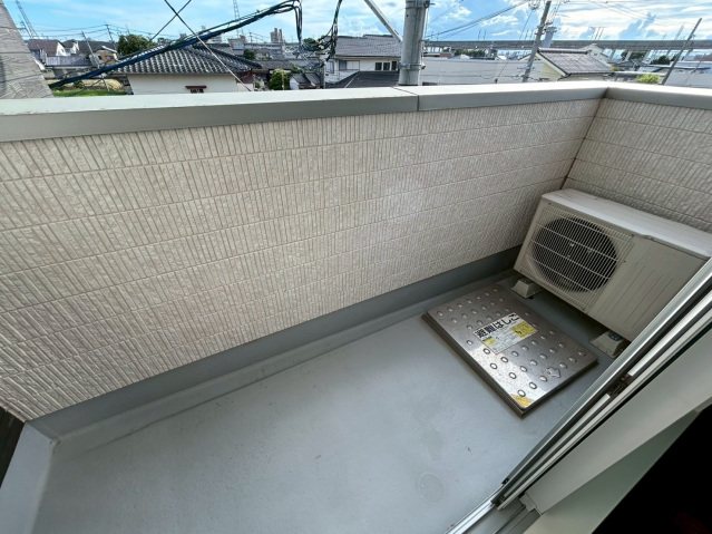 Ｃｈｅｒｉｍ試験場前１ ベランダ