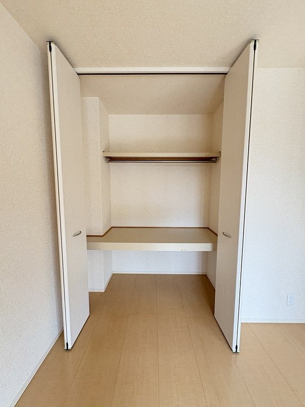 アヴニール合川 収納