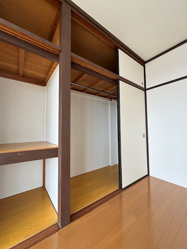 グランデ堤 収納