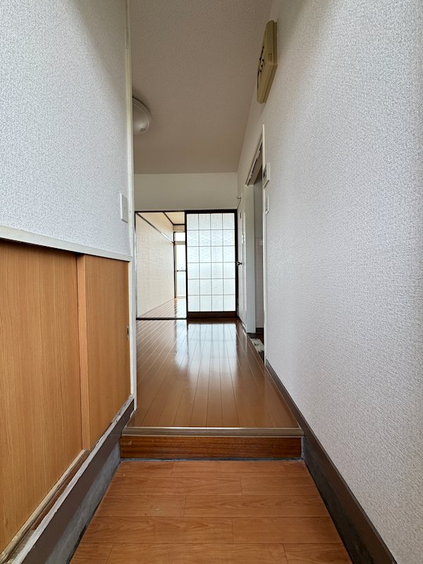 グランデ堤 玄関