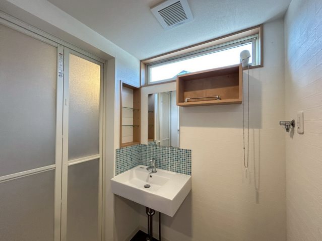 Rizエクリュ驫木 洗面所