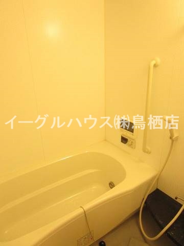 ウィスタリア 風呂画像