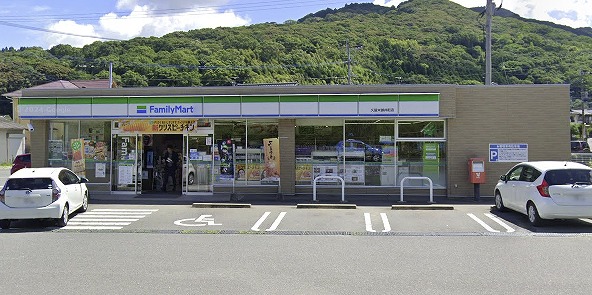 Mana コンビニ
