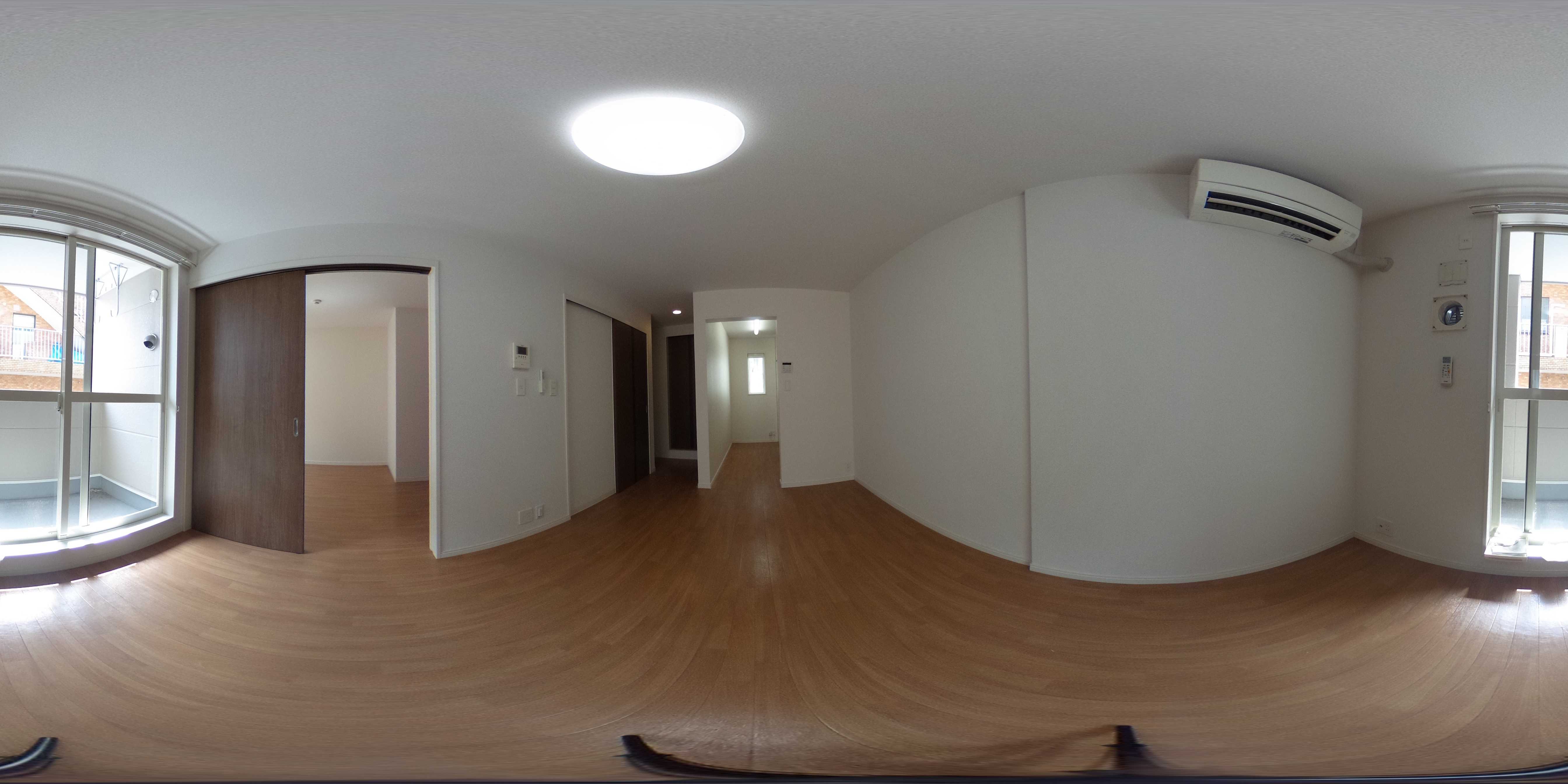 ヴィラ　セントラル　二日市 リビング
