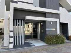 グランドシャトー花畑T・S エントランス