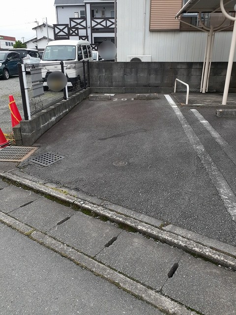 アルカンシェルⅡ 駐車場