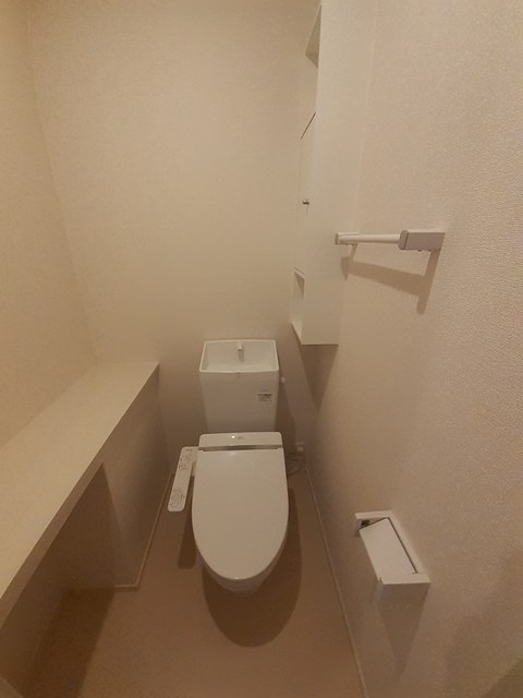 ジュネス トイレ