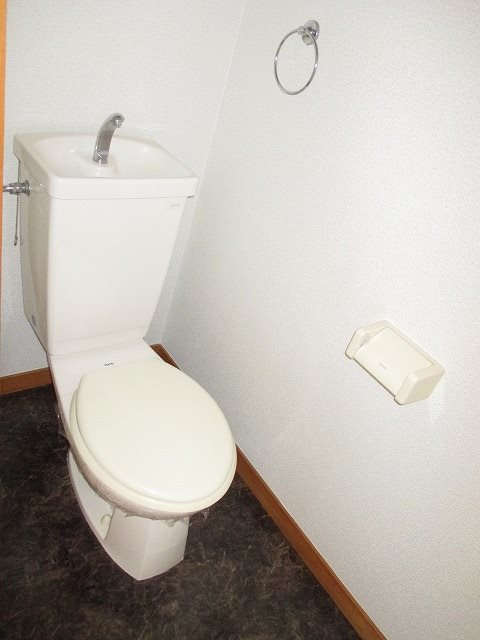 エクセレントハイツA棟 トイレ