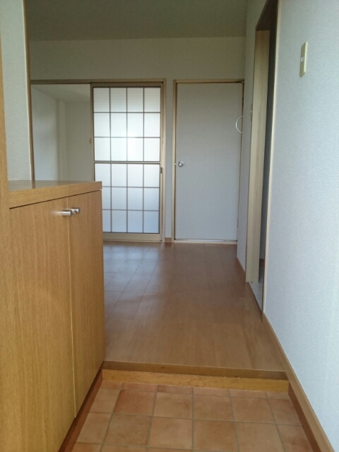 サンライズ江藤 玄関