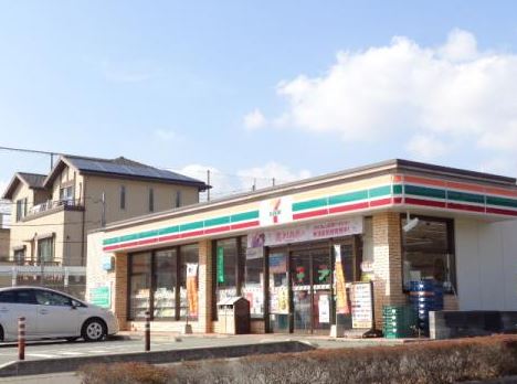 フリーダム美鈴ヶ丘Ⅱ コンビニ