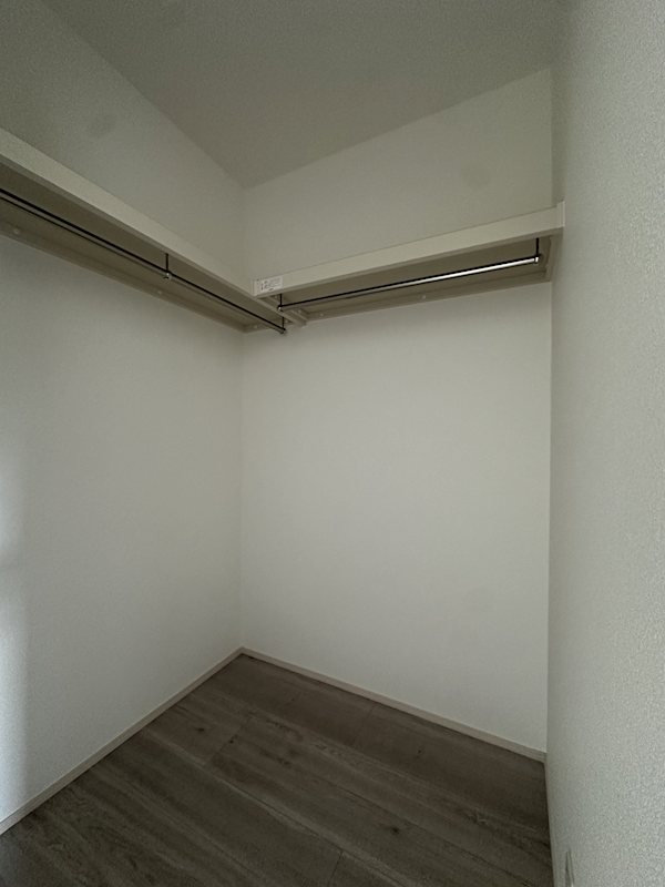 BRAVE BASE　宿町 収納