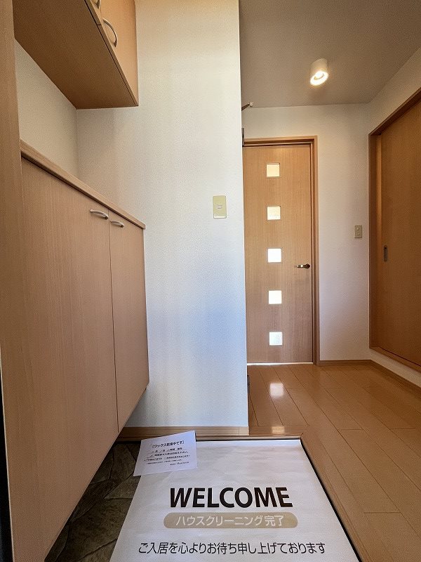 リビングタウン江戸屋敷　E棟 玄関