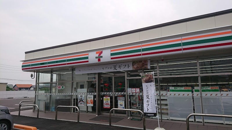 曽根崎新築アパート コンビニ