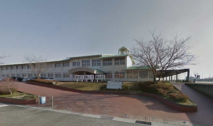 曽根崎新築アパート 中学校