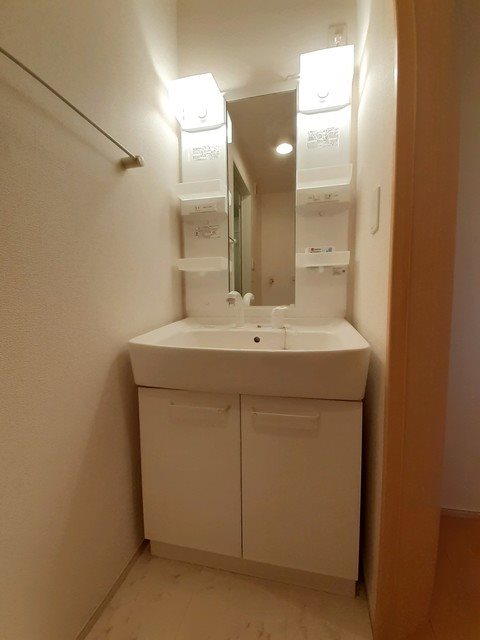 プリムローズＢ 洗面所