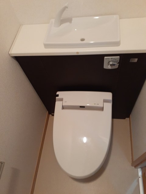 フォーウィルズコートⅡ トイレ