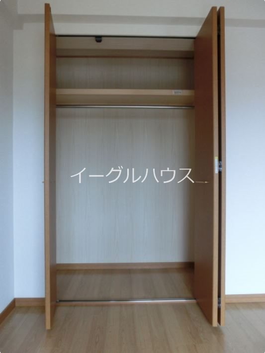 ソルベルデ五条 収納