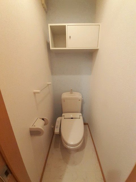 ソレアードヒルズA トイレ