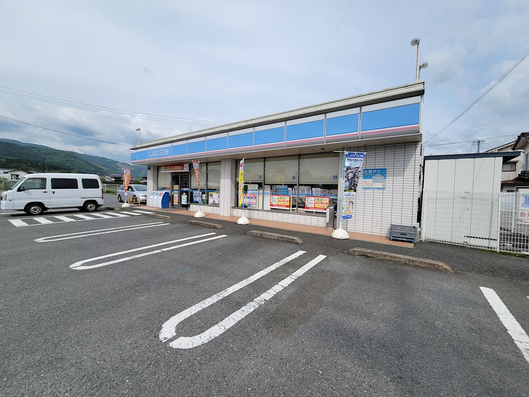 アグリティーノⅡB  コンビニ