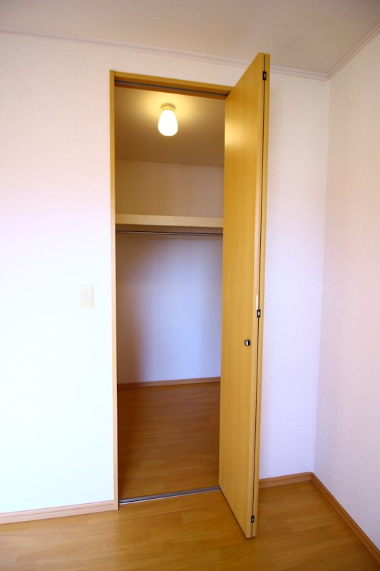 エミネンス花みず木Ⅱ  収納