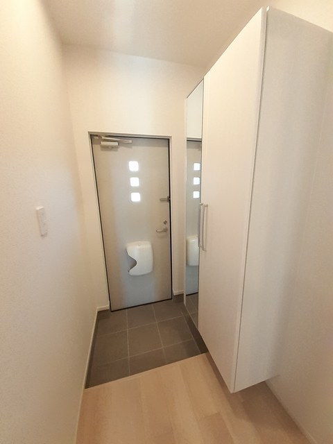 ブリッサ 玄関