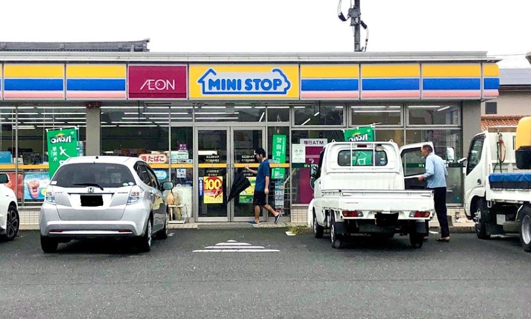ブリッサ コンビニ