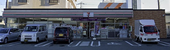ベル　リアン　セカンドＢ コンビニ