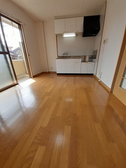 エステートＳＵＧＩ　Ⅱ リビング