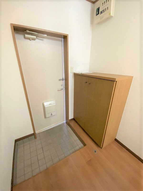 オーシャン小郡　 玄関