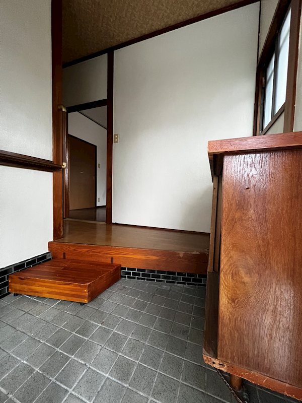 井口貸家 玄関