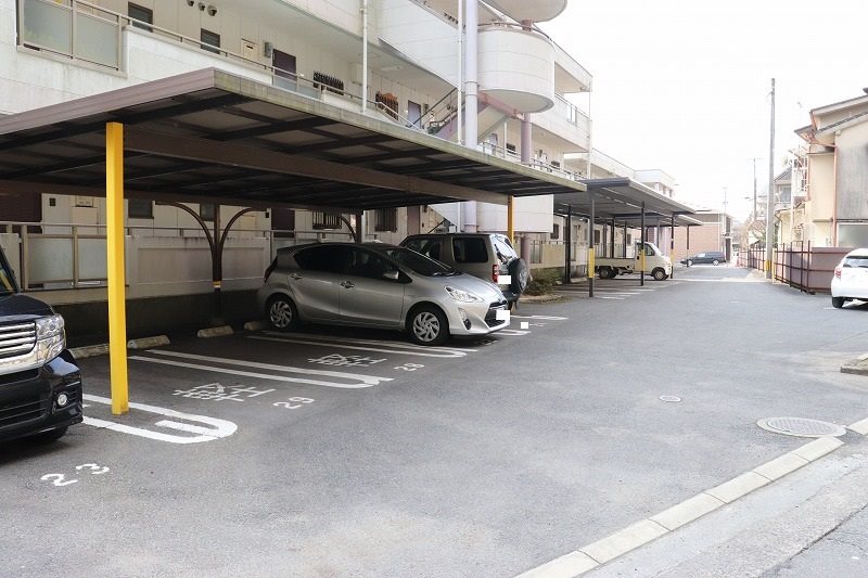 エステートＳＵＧＩ　Ⅰ  駐車場