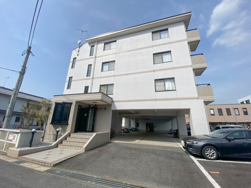 クレベール 301号室 外観